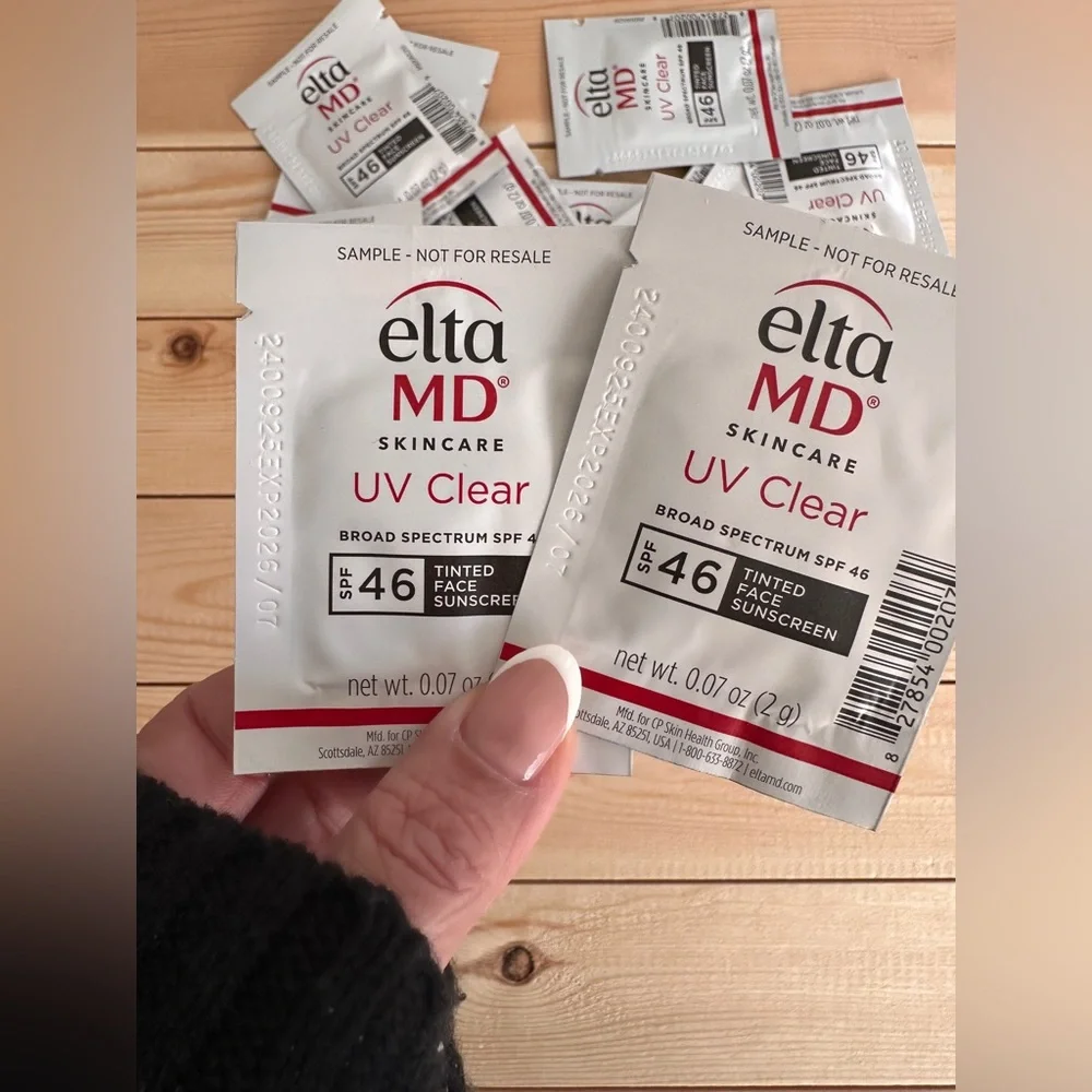 Lot of 20- EltaMD UV Clear Tinted Broad-Spectrum SPF 46 - Picture 5 of 9